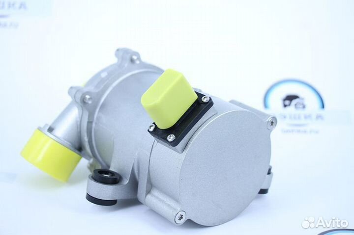 Помпа водяная BMW N20B20B 11517597715