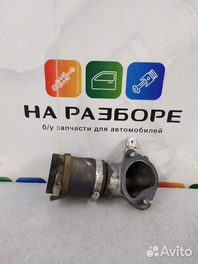 Патрубок интеркулера правый Toyota Land Cruiser