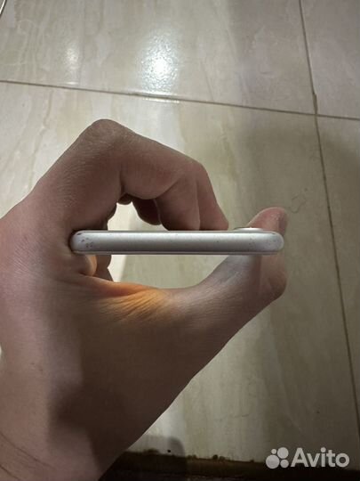 iPhone 7, 128 ГБ