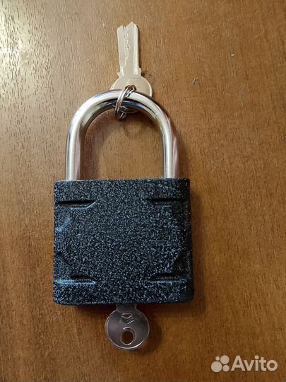 Замок навесной