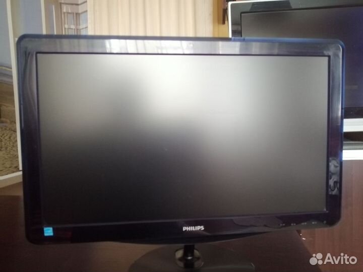 Монитор Philips
