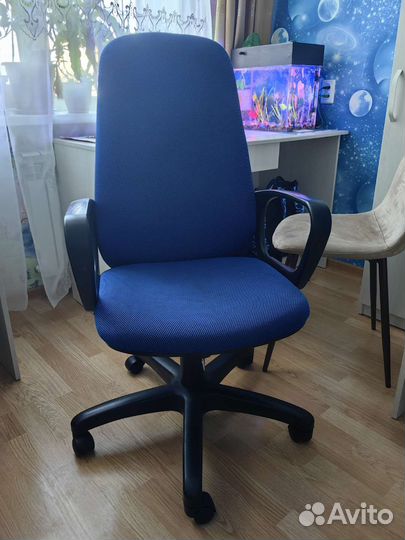 Компьютерный стул бу