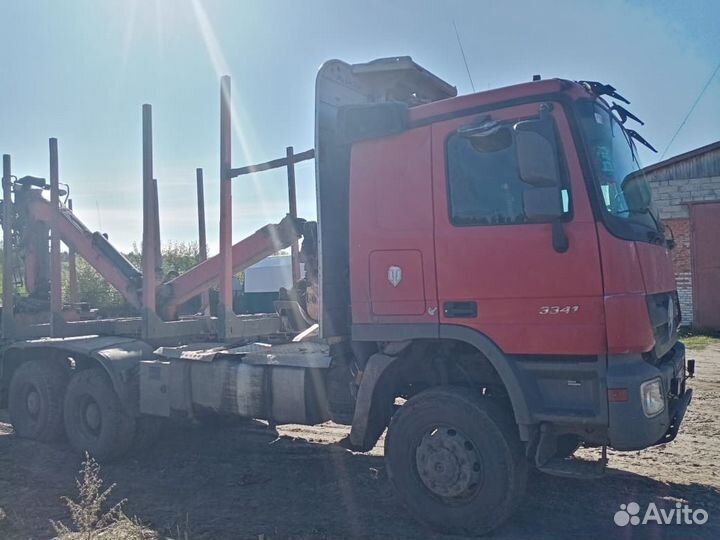 Mercedes-Benz Actros с КМУ, 2011