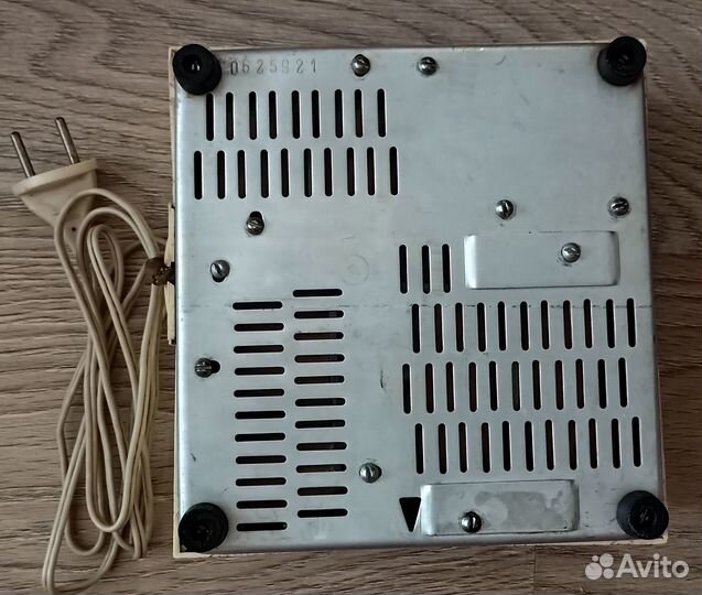 Стабилизатор напряжения Вега 5М