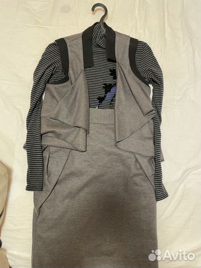 Костюм женский