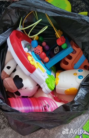 Детские развивающие игрушки пакетом бу
