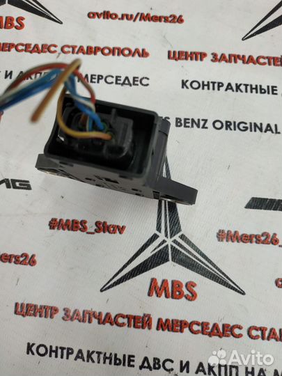 Датчик ускорения w211 Mercedes