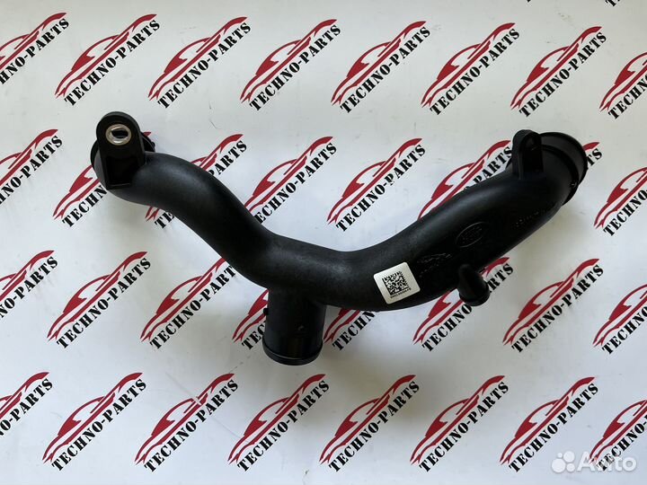 Патрубок охлаждения Range Rover Jaguar