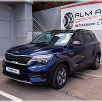 Kia Seltos 2.0 CVT, 2021, 48 371 км, с пробегом, цена 2 350 000 руб.