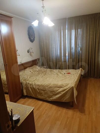 3-к. квартира, 71 м², 1/10 эт.