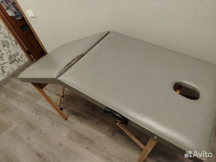 Массажный стол складной с вырезом