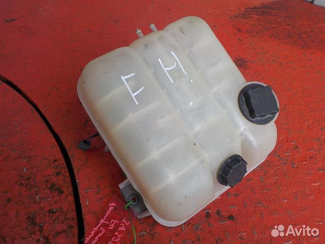 Бачок расширительный Volvo FH FM 1676400