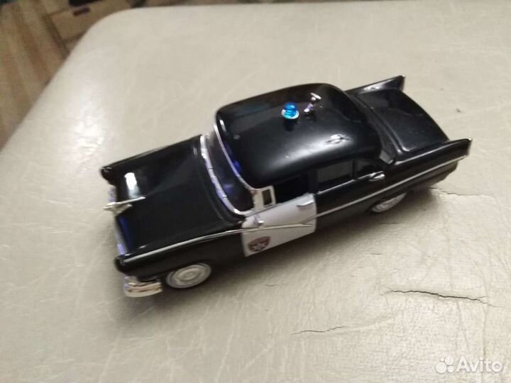 Модели металлических машин