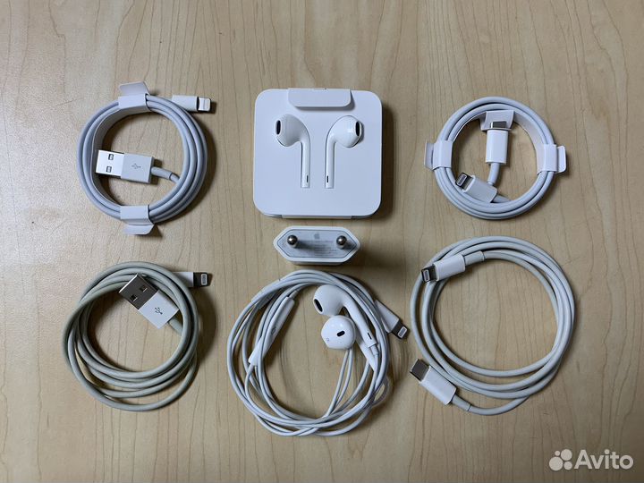 Оригинальные аксессуары Apple