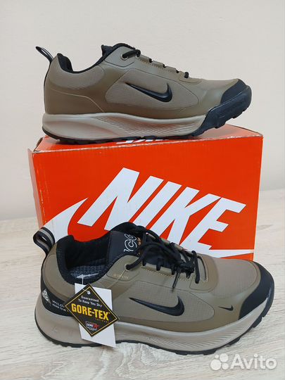 Кроссовки nikeтермо 43 Размер