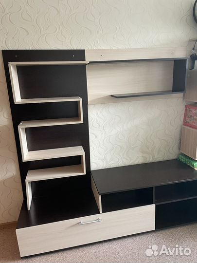 Стенка под тв