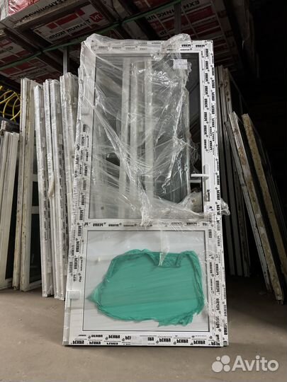 Пластиковые двери 960 х 2040 в наличии