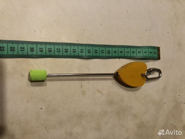 Кормушка для птиц из дерева для овощей и фруктов