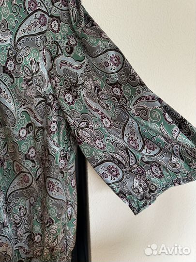 В наличии. Женская одежда размер 60