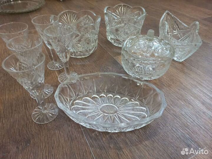 Хрустальная ваза