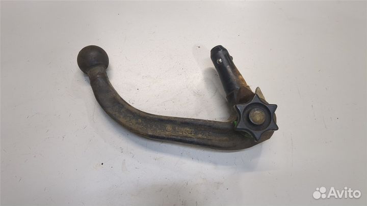 Крюк прицепного устройства Ford Focus 1, 2004