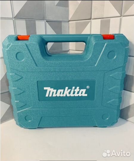 Шуруповерт Makita 18v