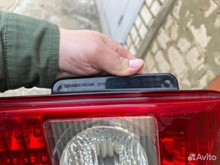 Задний правый фонарь Лада Приора