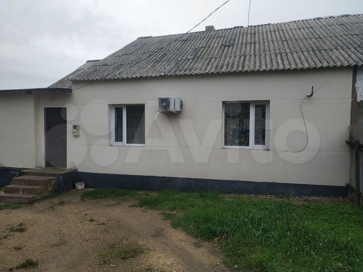 2-к. квартира, 40 м², 1/1 эт.