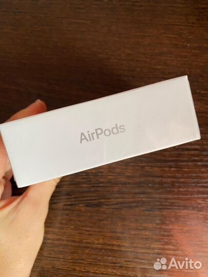 Наушники airpods