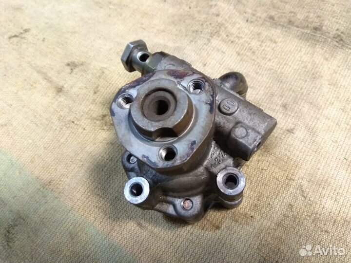 Насос гидроусилителя руля Ауди, VW, 1J0 422 154 B