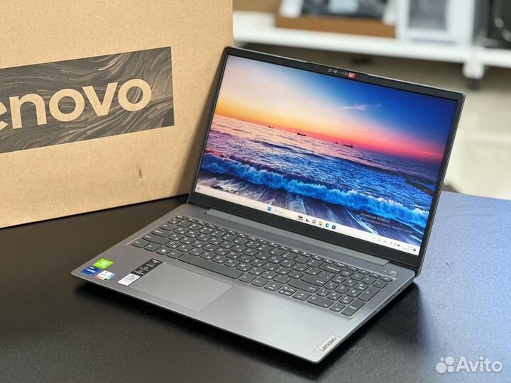 Ноутбук новый i7-11пок/geforce MX 450/Ozy 8gb