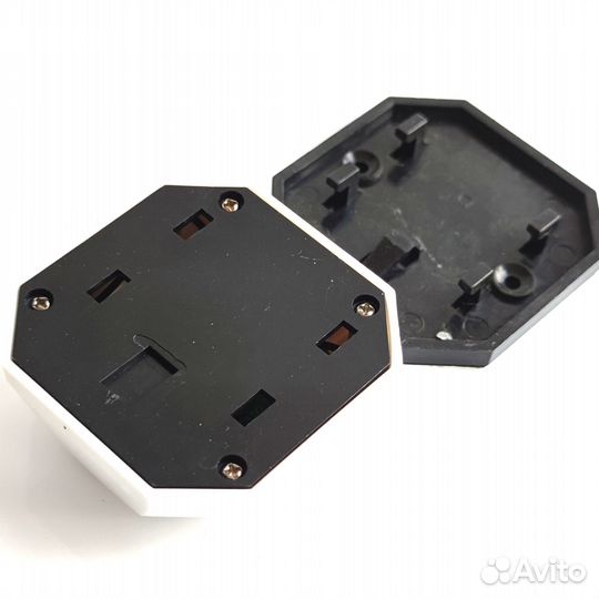 Кнопка вызова персонала, официанта и помощи белая