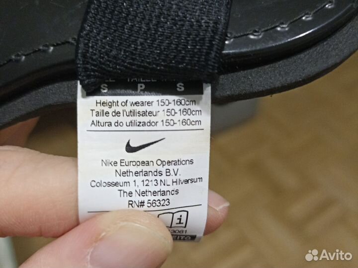 Щитки футбольные детские nike