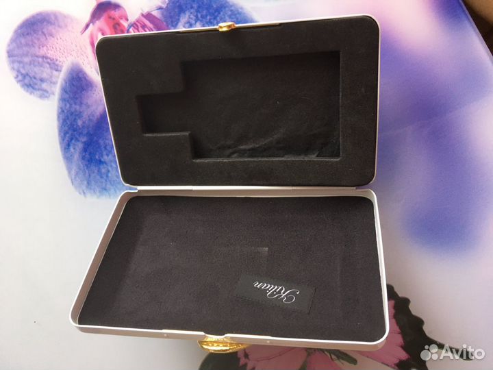 Клатч от Kilian