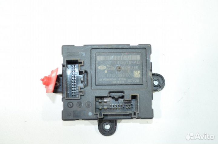 Блок управления двери передний левый Land Rover