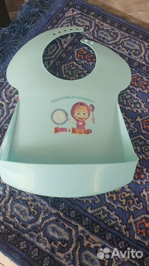 Нагрудник для кормления