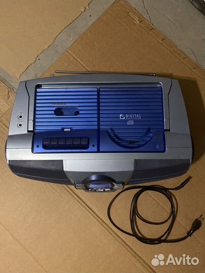 Музыкальный центр Самсунг RCD-M50В