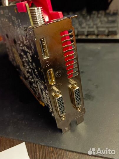 Видеокарта R9 370 2gb