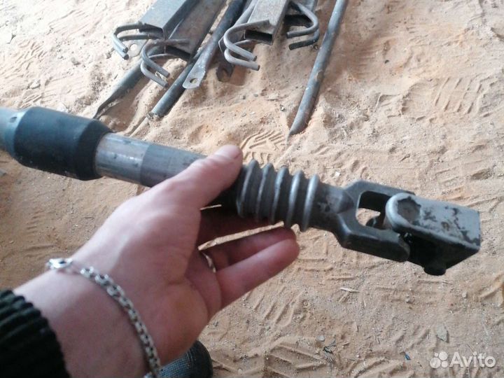 Рулевой вал BMW E39 38