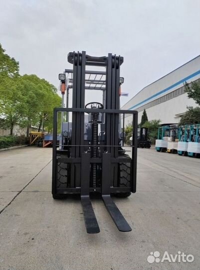 Вилочный погрузчик TEU FB30, 2023