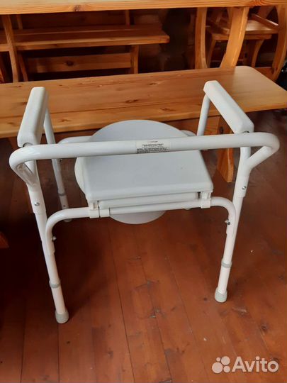 Кресло-туалет Армед FS810