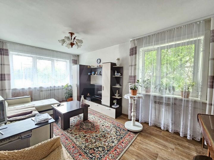 3-к. квартира, 61 м², 1/5 эт.