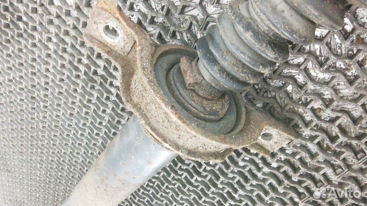 Карданный вал Hyundai Santa Fe 2 (CM) 2009