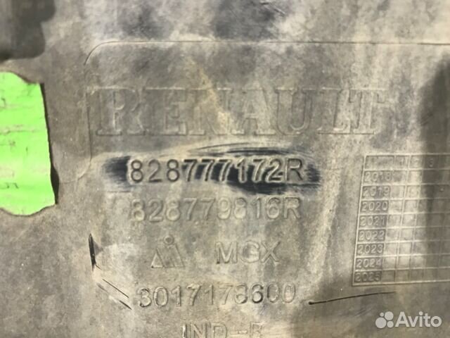 Накладка задней двери левая renault arkana 1.3 2WD