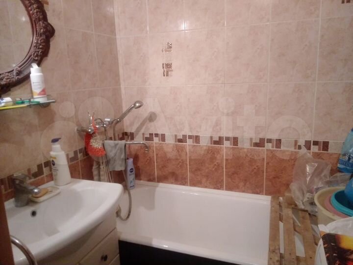 2-к. квартира, 52 м², 8/9 эт.