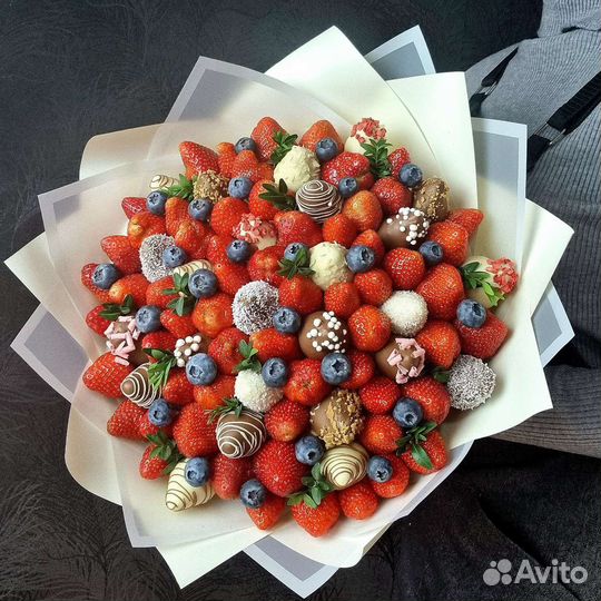 Букет из клубники