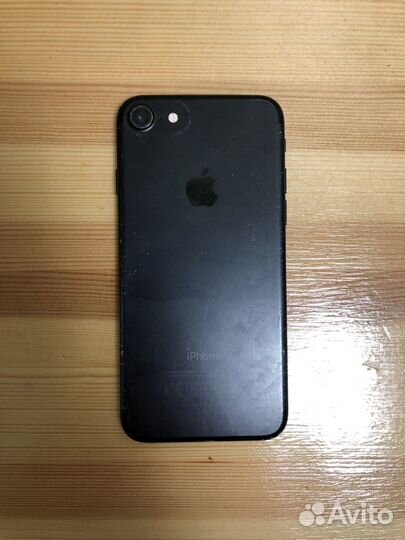 iPhone 7, 32 ГБ