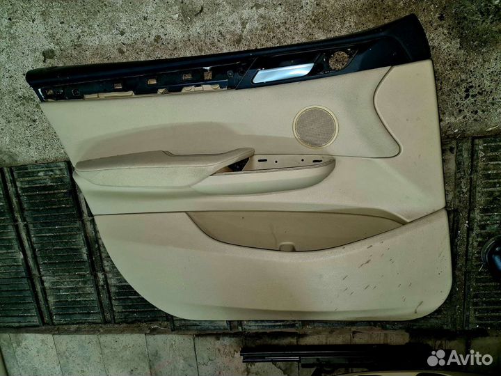 Сидения двери и консоль BMW X3 F25 2013г