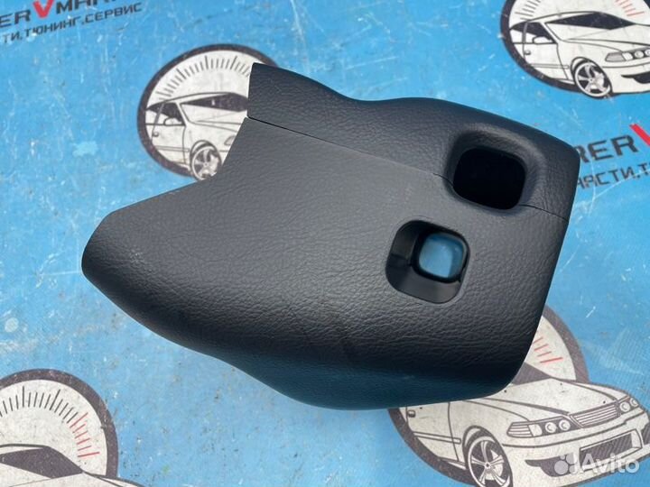 Кожух рулевой колонки Toyota Celsior UCF31 3UZ-FE