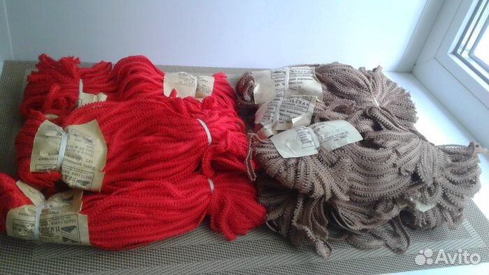 Тесьма, нитки вязальные
